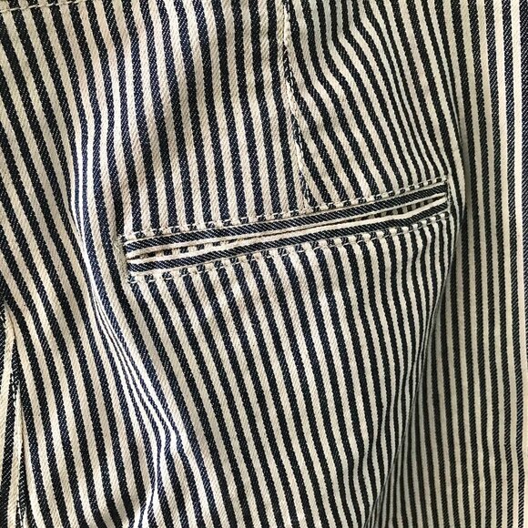 Women GAP Capri Style Striped Pants - Size 16 Tall - Picture 8 of 8